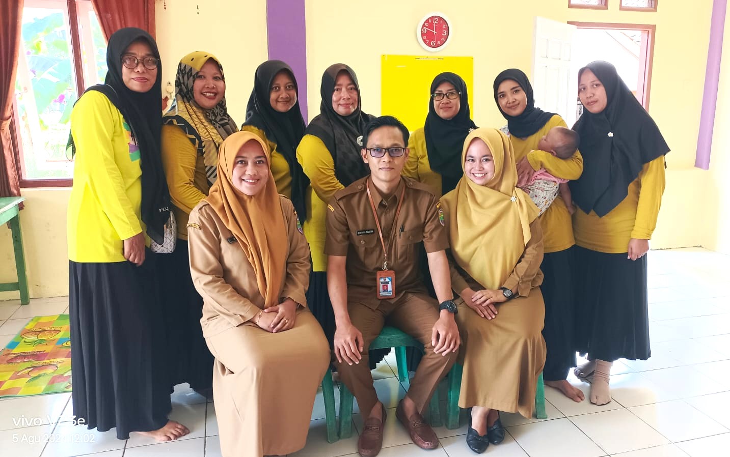 KEGIATAN POSYANDU RAFLESIA DI BALAI DUSUN SIDAMUKTI